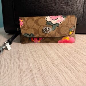 Coach Eyeglasses Signature Floral Case